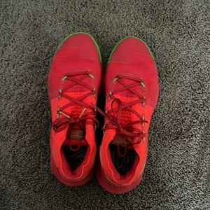 Steph curry under armour basketball shoes